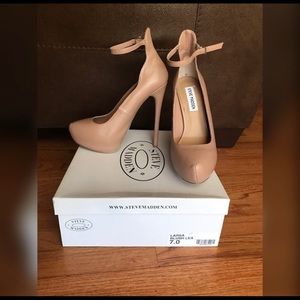 Steve Madden high heels 👠
